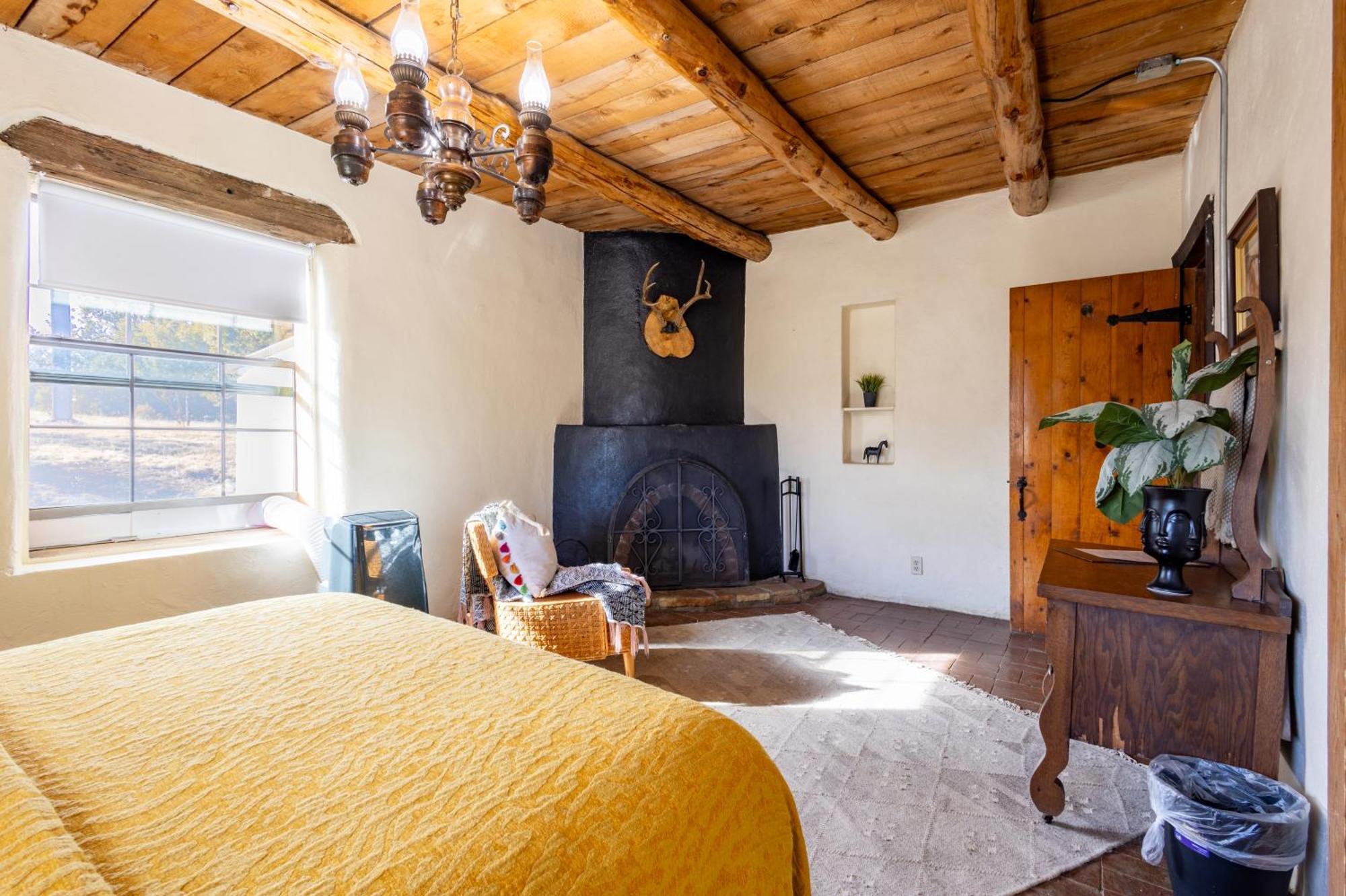 Casita Mistica A Southwest Adobe Field Home Nogal Esterno foto